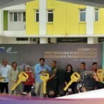 Penyerahan Kunci kepada Calon Penghuni Rusun Pasar Rumput